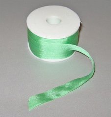 Стрічка для вишивання, натуральний шовк, світло-зелена, 13 мм