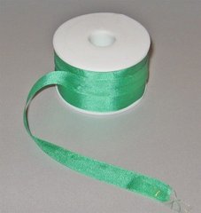 Стрічка для вишивання, натуральний шовк, зелена, 13 мм