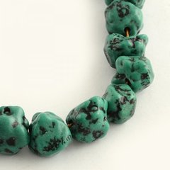 Хауліт, намистини з натурального каменю, зелені, неправильної форми
