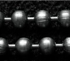 Цепь из шариков, черного цвета , шарик d=3.2 mm